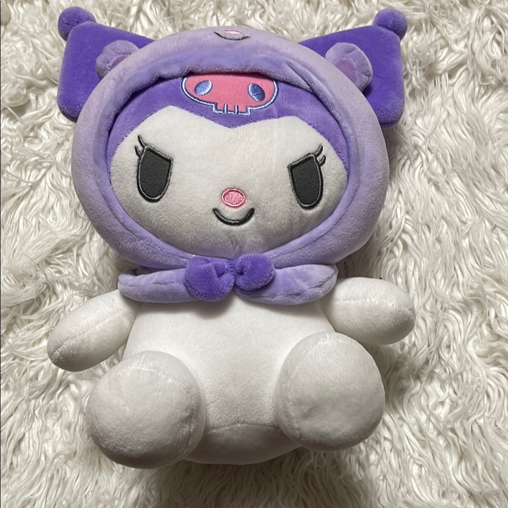 Cute Purple and White Plus kulomi (like new)